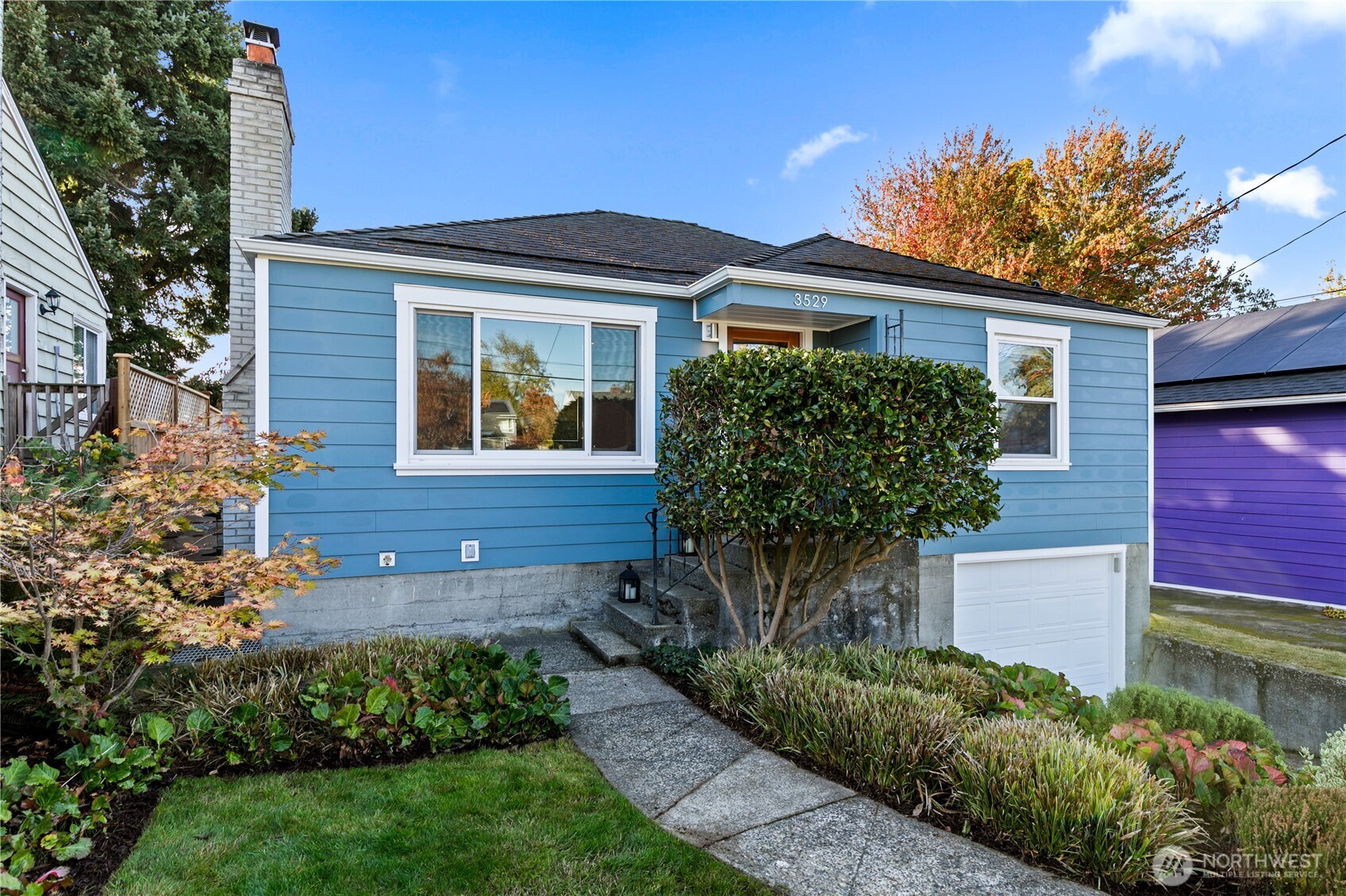 3529 Southwest Austin Street Seattle, WA 98126 - Photo 2 of 25 Gallery Image 2