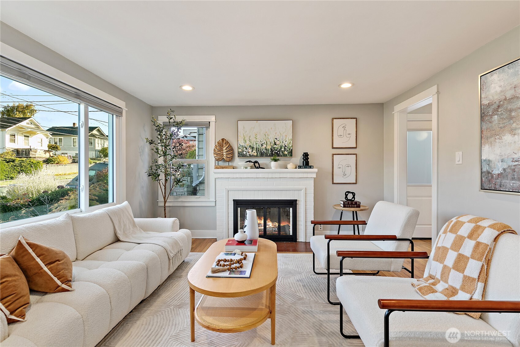 3529 Southwest Austin Street Seattle, WA 98126 - Photo 5 of 25 Gallery Image 5