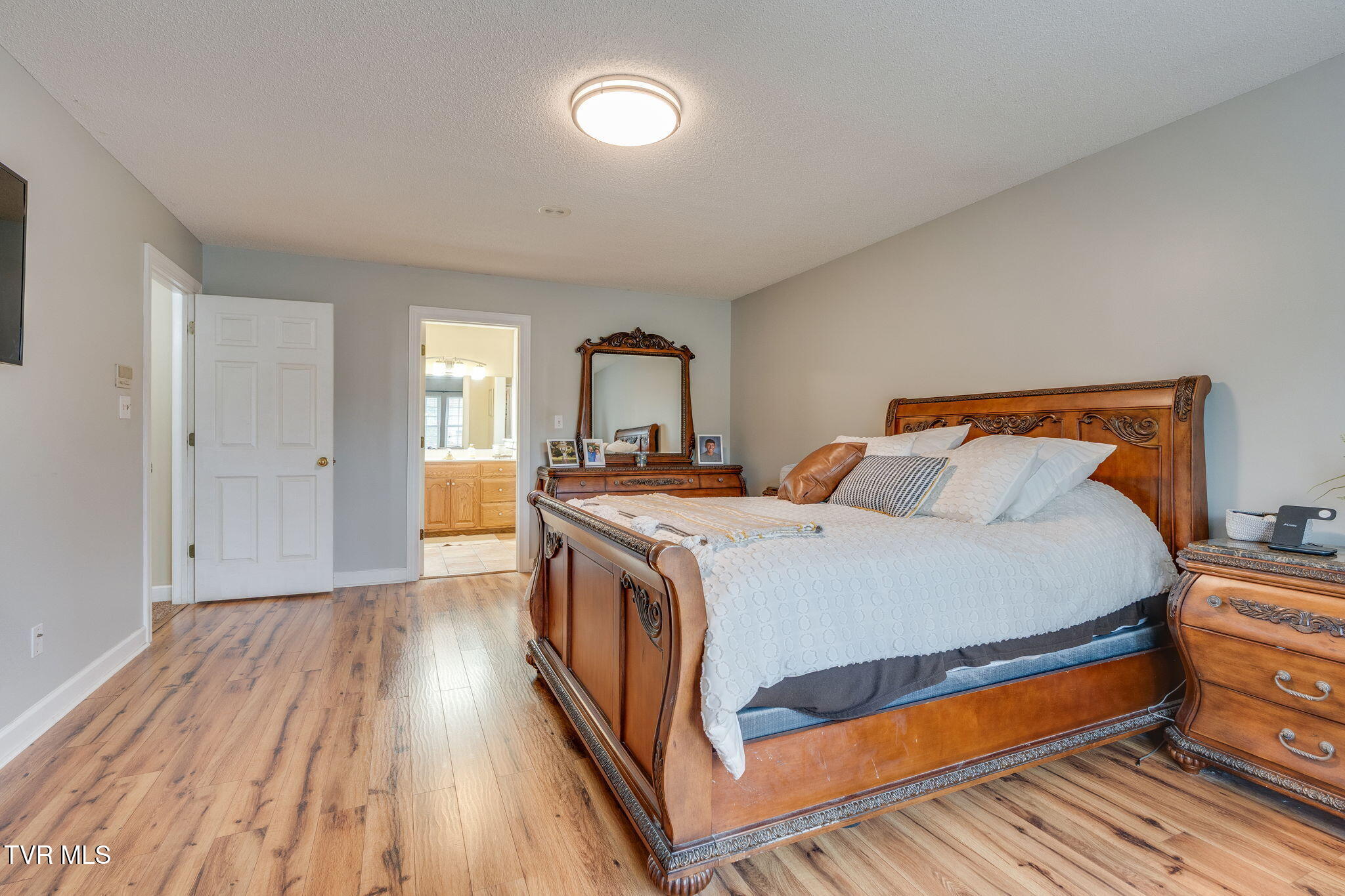 511 Old Stage Road Erwin, TN 37650 - Photo 23 of 44 023 (2)