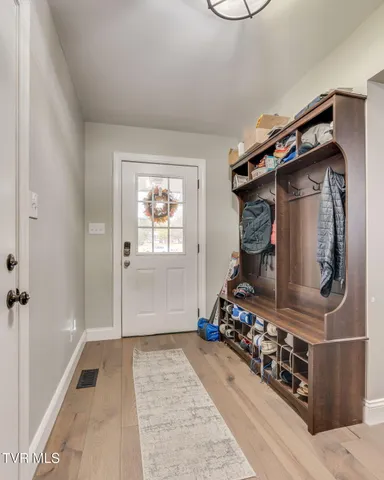 $549,900 | 511 Old Stage Road, Erwin, TN 37650