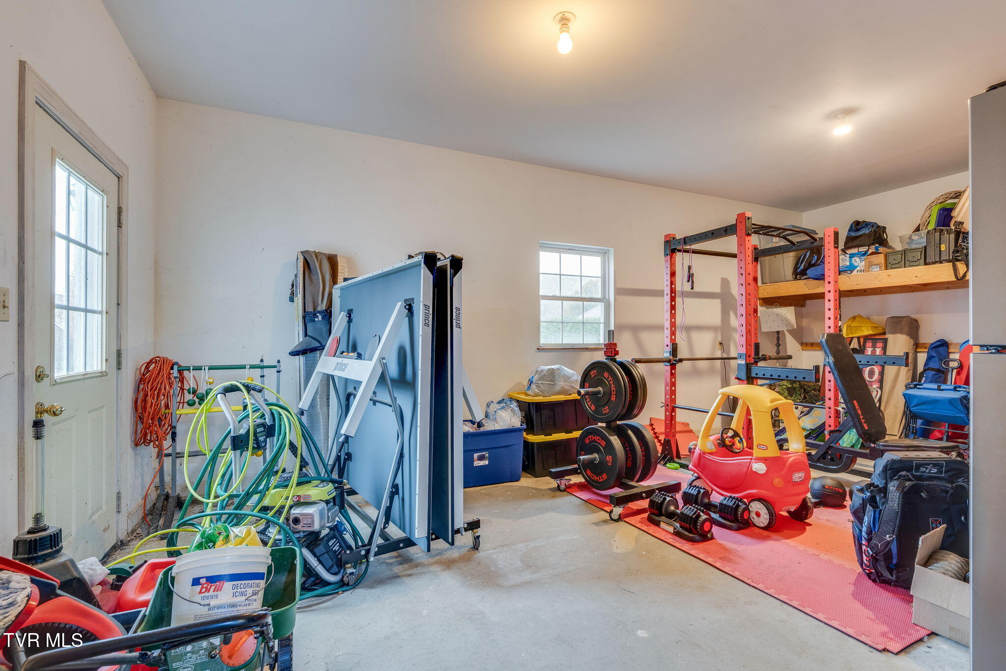 511 Old Stage Road Erwin, TN 37650 - Photo 37 of 44 038