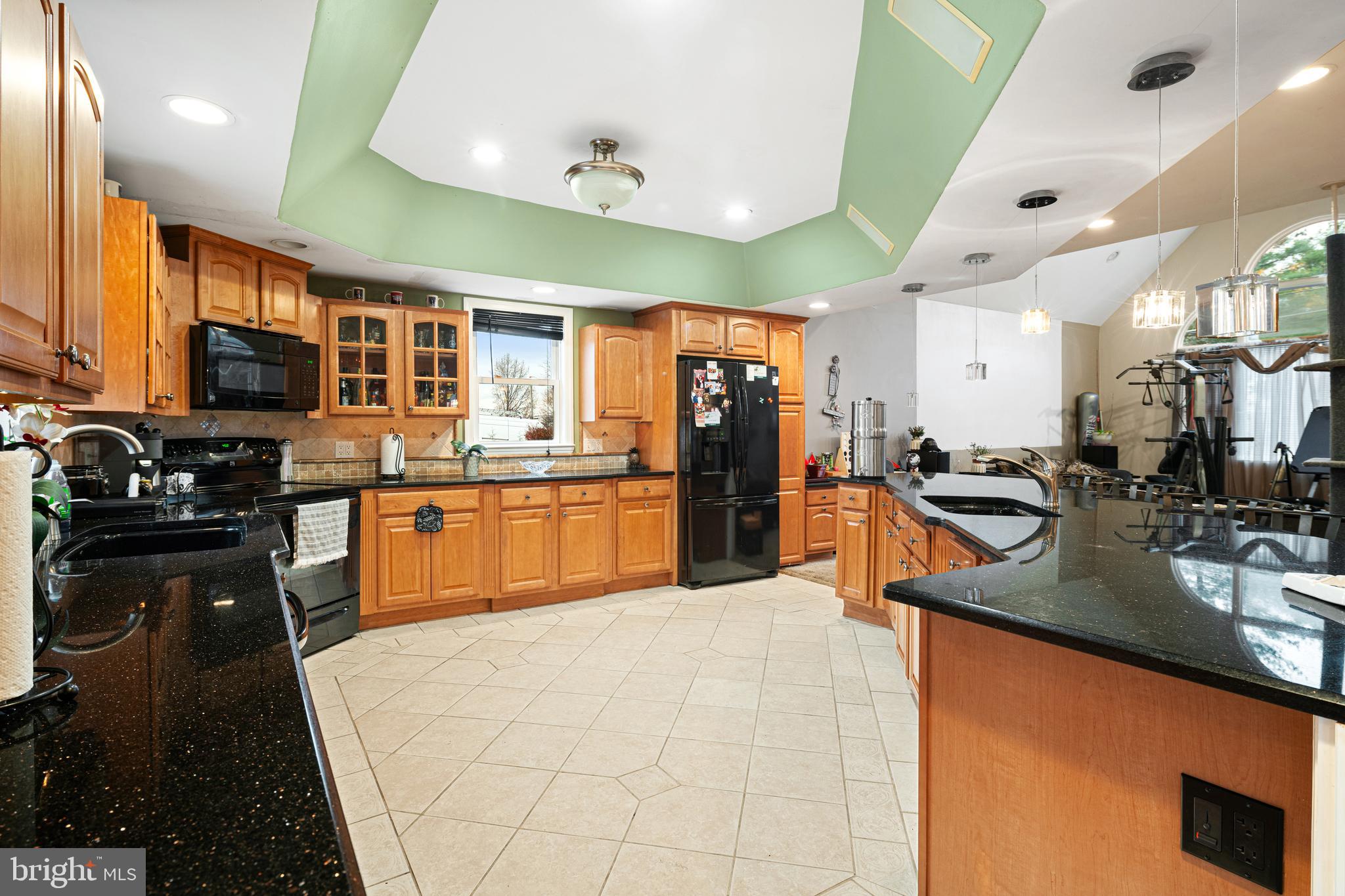 827 Hulmeville Road Langhorne, PA 19047 - Photo 16 of 34