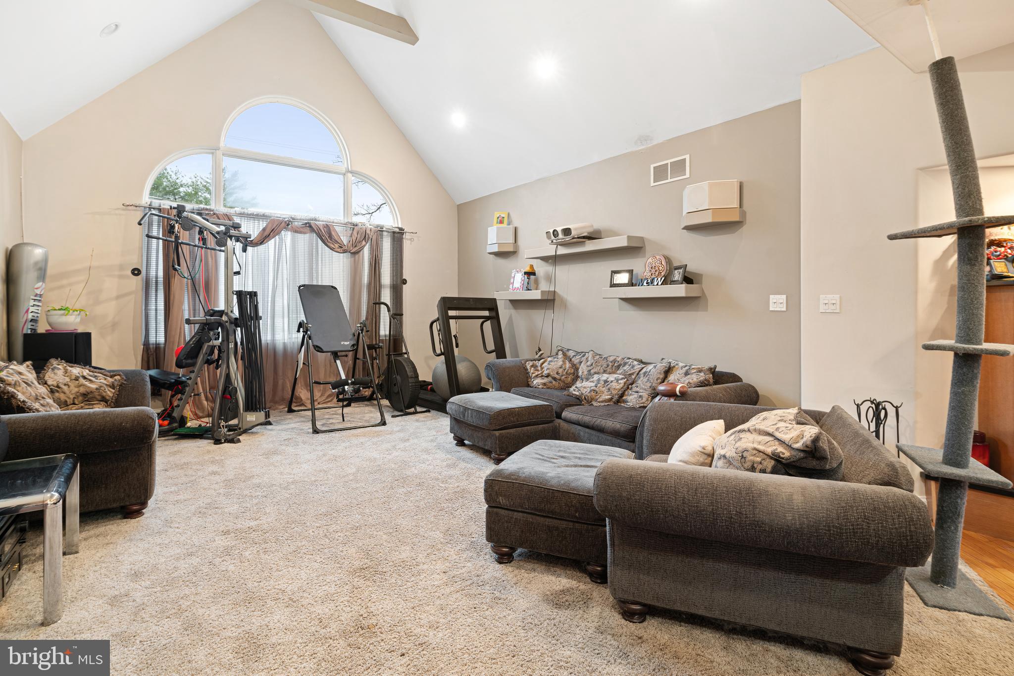 827 Hulmeville Road Langhorne, PA 19047 - Photo 17 of 34