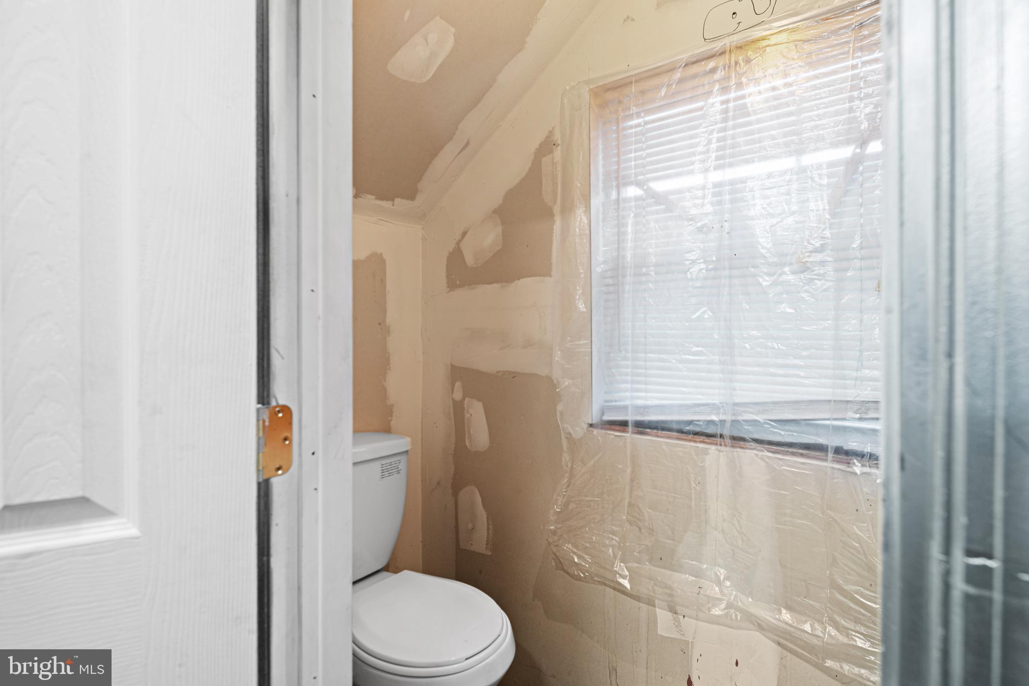 827 Hulmeville Road Langhorne, PA 19047 - Photo 25 of 34