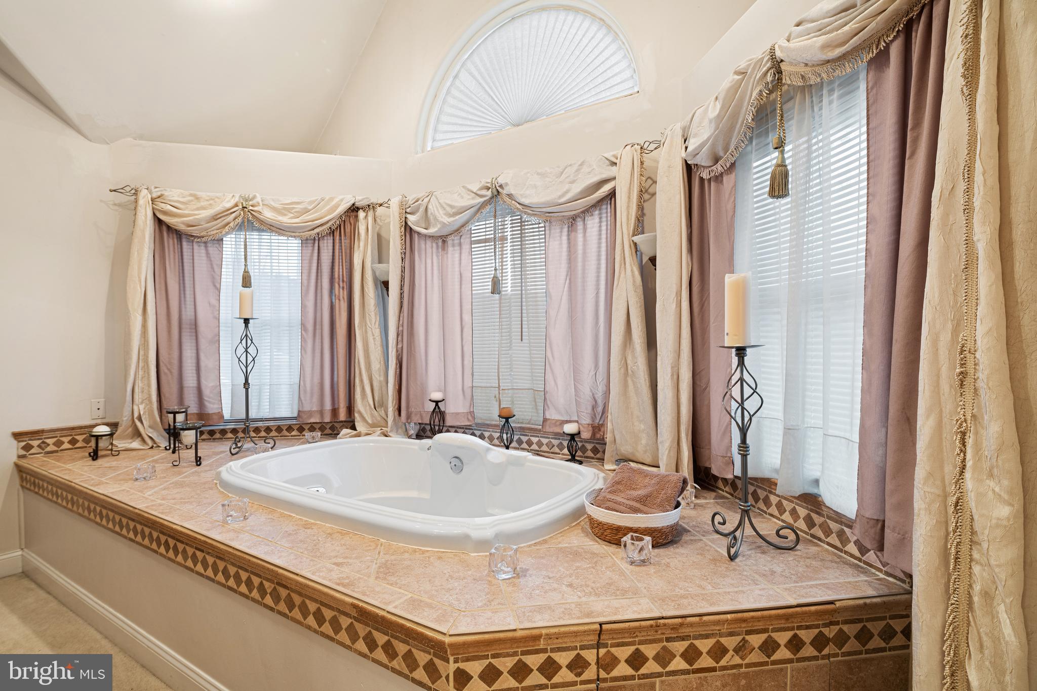 827 Hulmeville Road Langhorne, PA 19047 - Photo 8 of 34