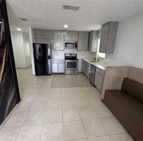 $2,000 | 1053 Scott Street, Clermont, FL 34711