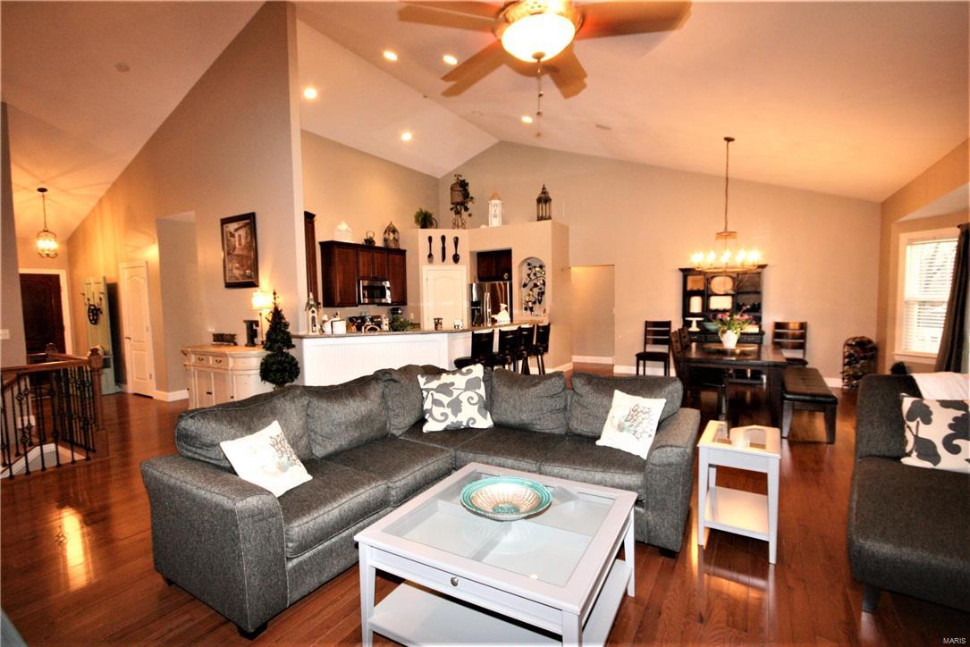 1237 Birch Meadow Court High Ridge, MO 63049 - Photo 9 of 61 Gallery Image 9