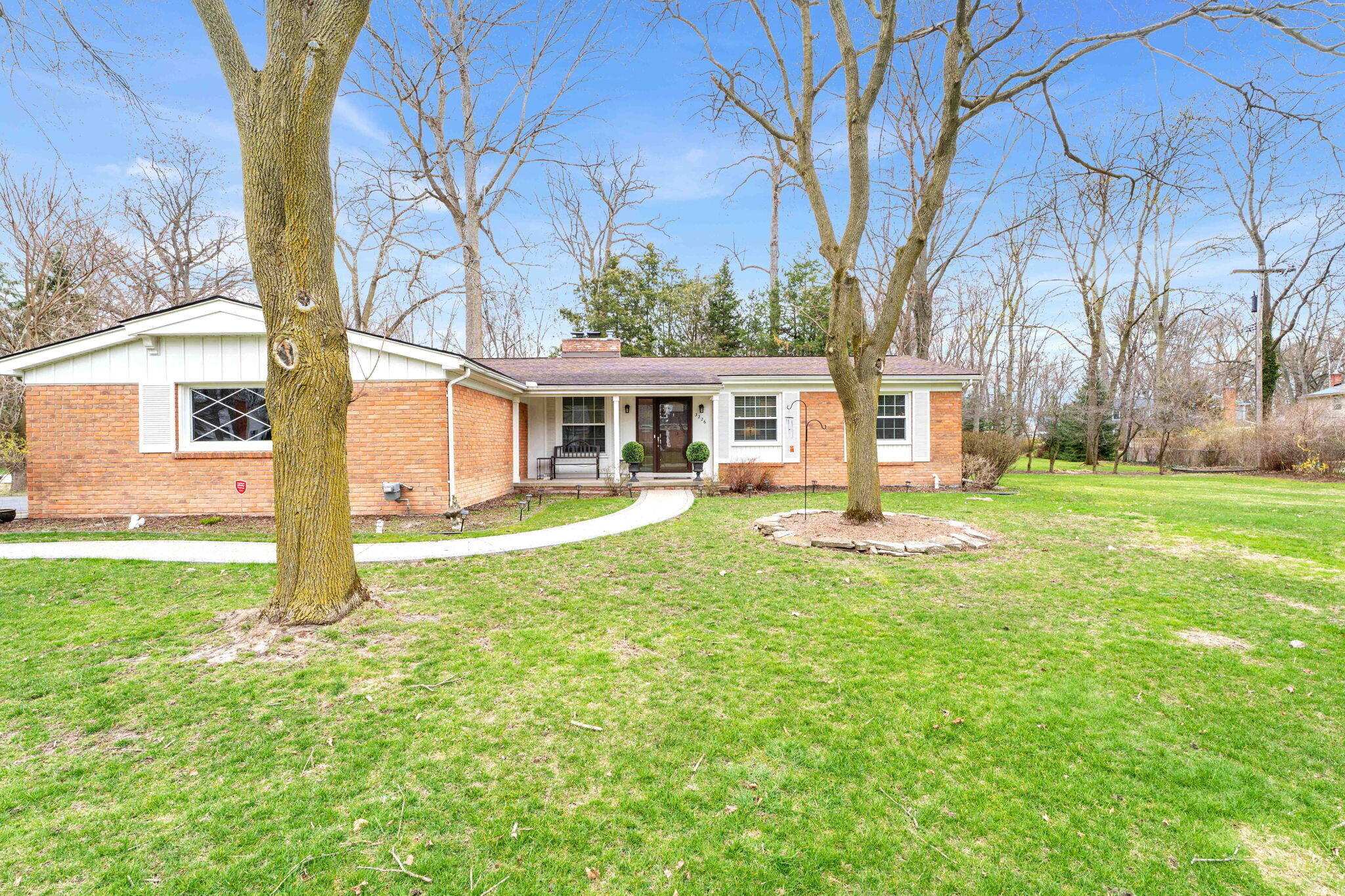 3226 Wendover Road Troy, MI 48084 - Photo 2 of 50 3-web-or-mls-Edited-3