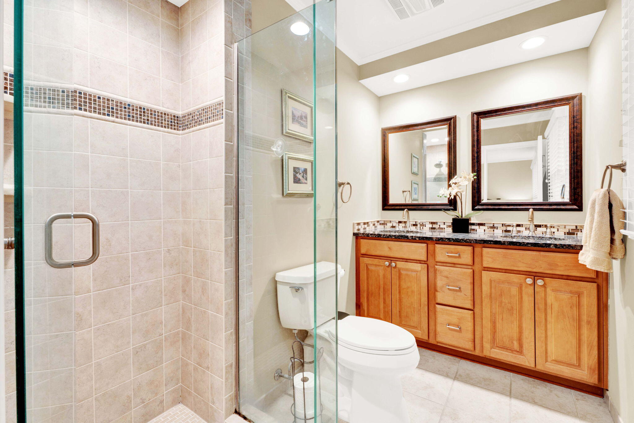 3226 Wendover Road Troy, MI 48084 - Photo 35 of 50 48-web-or-mls-Edited-46