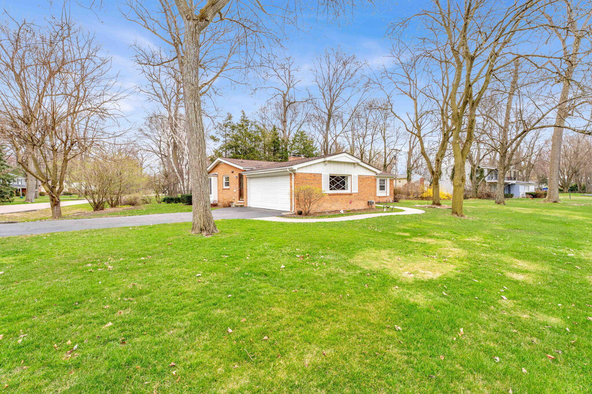 3226 Wendover Road Troy, MI 48084 - Photo 6 of 50 2-web-or-mls-Edited-2