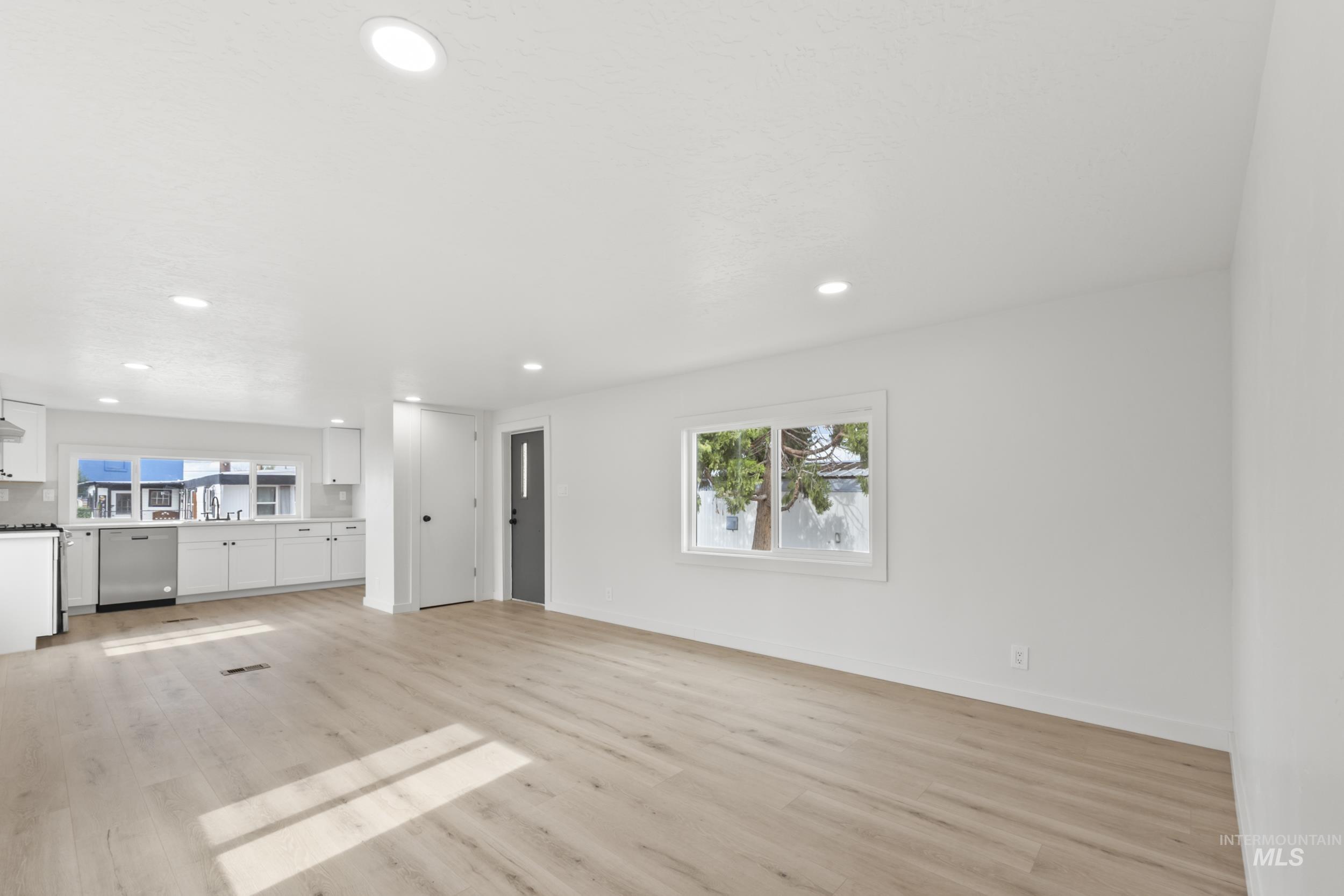 8417 West Fairview Avenue, Unit 4 Boise, ID 83704 - Photo 11 of 15