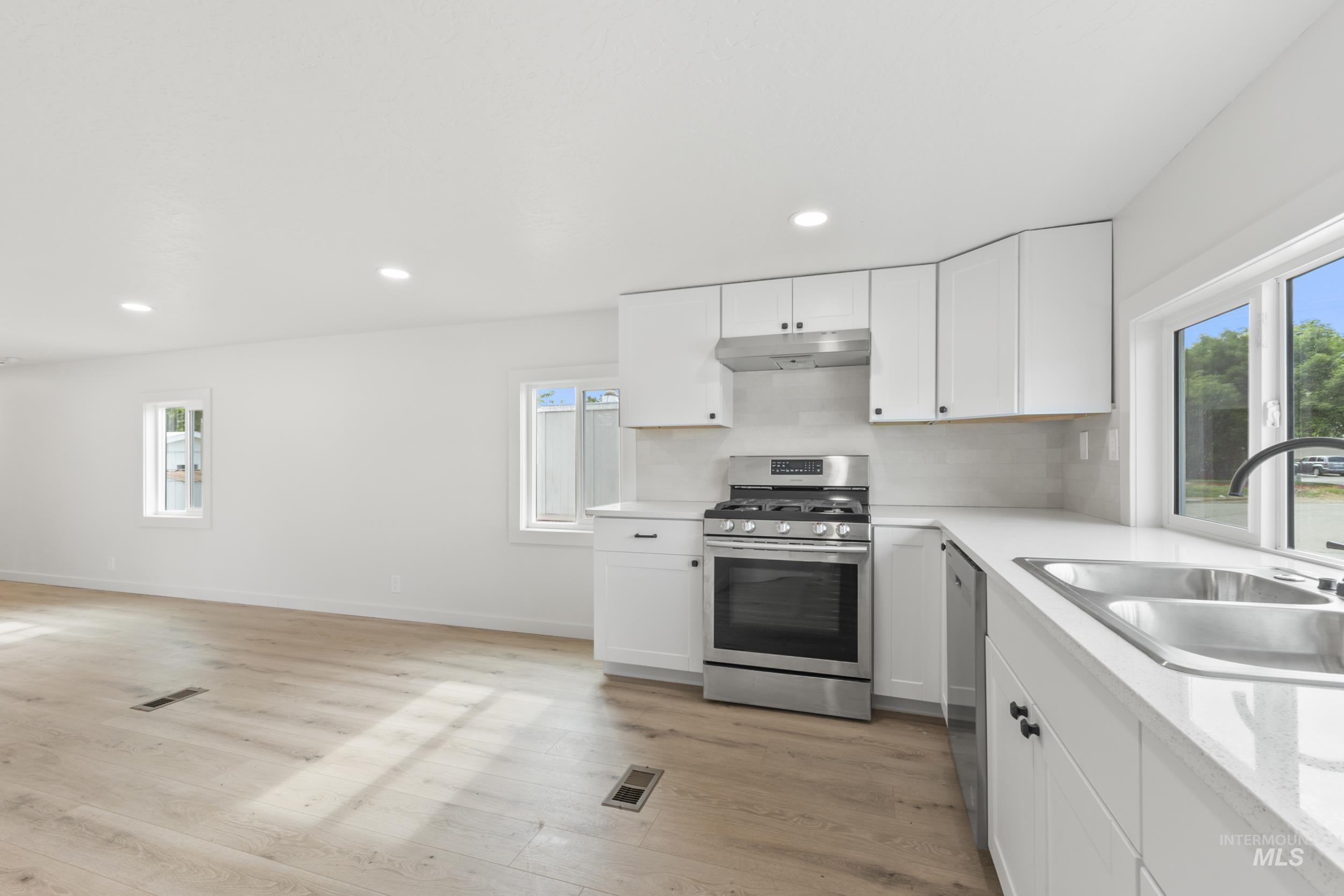 8417 West Fairview Avenue, Unit 4 Boise, ID 83704 - Photo 14 of 15