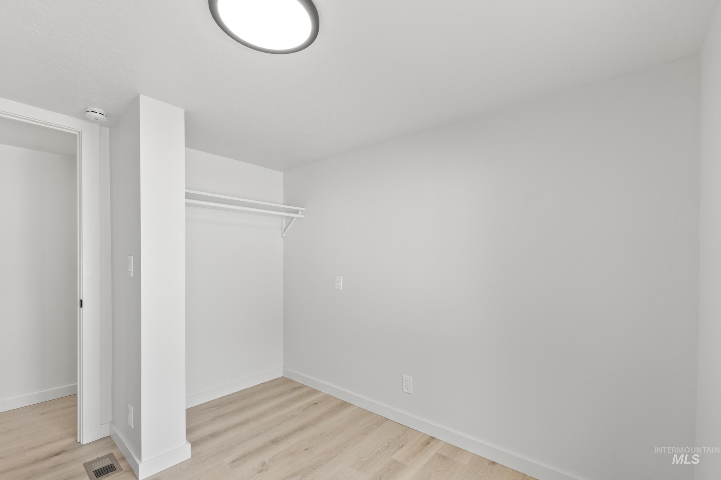 8417 West Fairview Avenue, Unit 4 Boise, ID 83704 - Photo 10 of 15