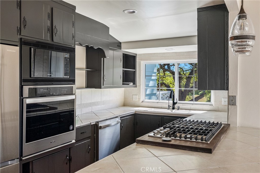 549 Derby Lane Paso Robles, CA 93446 - Photo 10 of 66