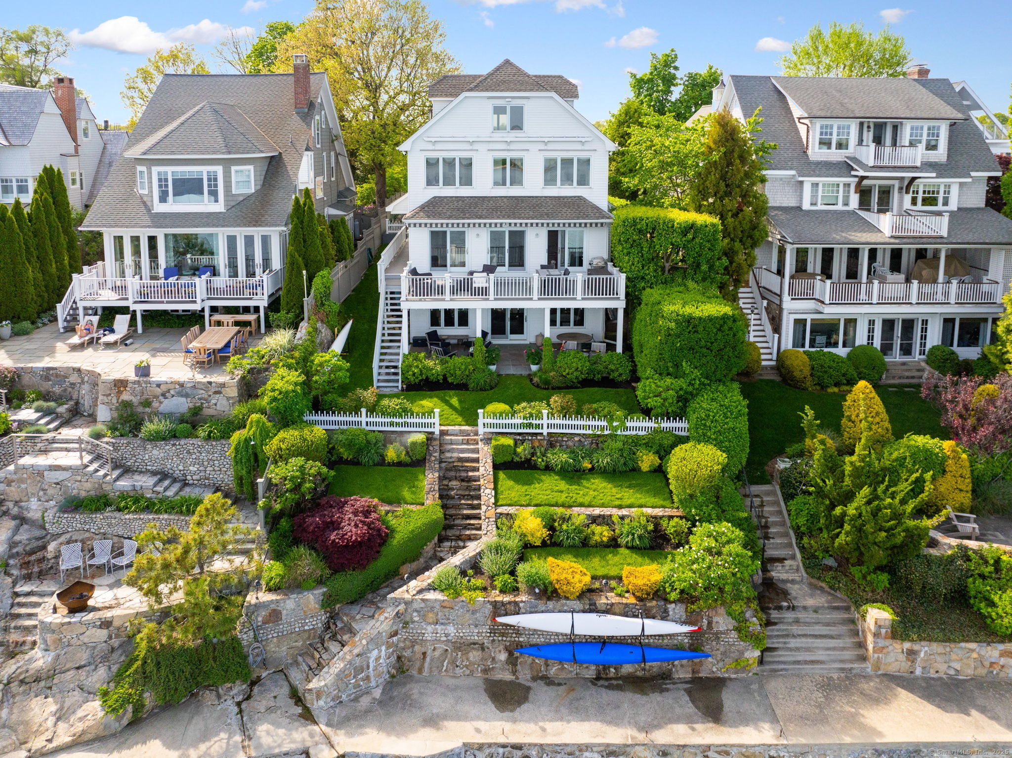 38 Yarmouth Road Norwalk, CT 06853 - Photo 2 of 22