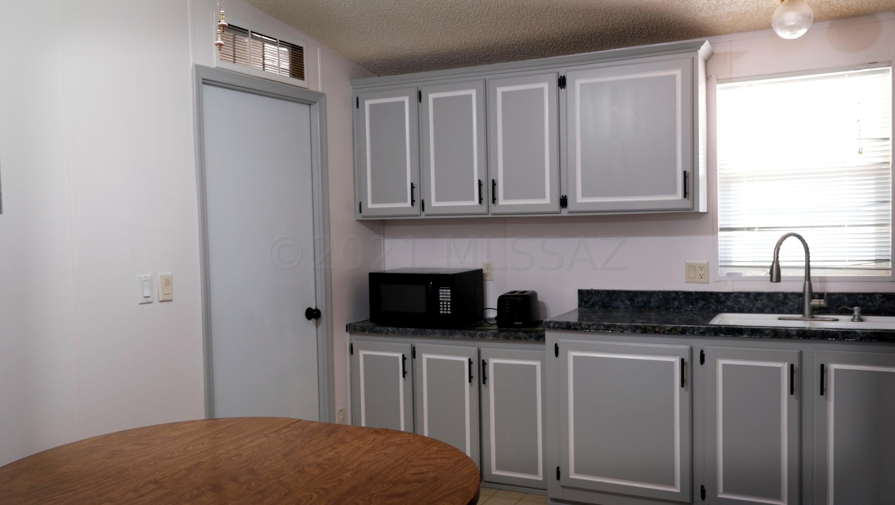 6750 West Valencia Road Tucson, AZ 85757 - Photo 9 of 29 Gallery Image 9