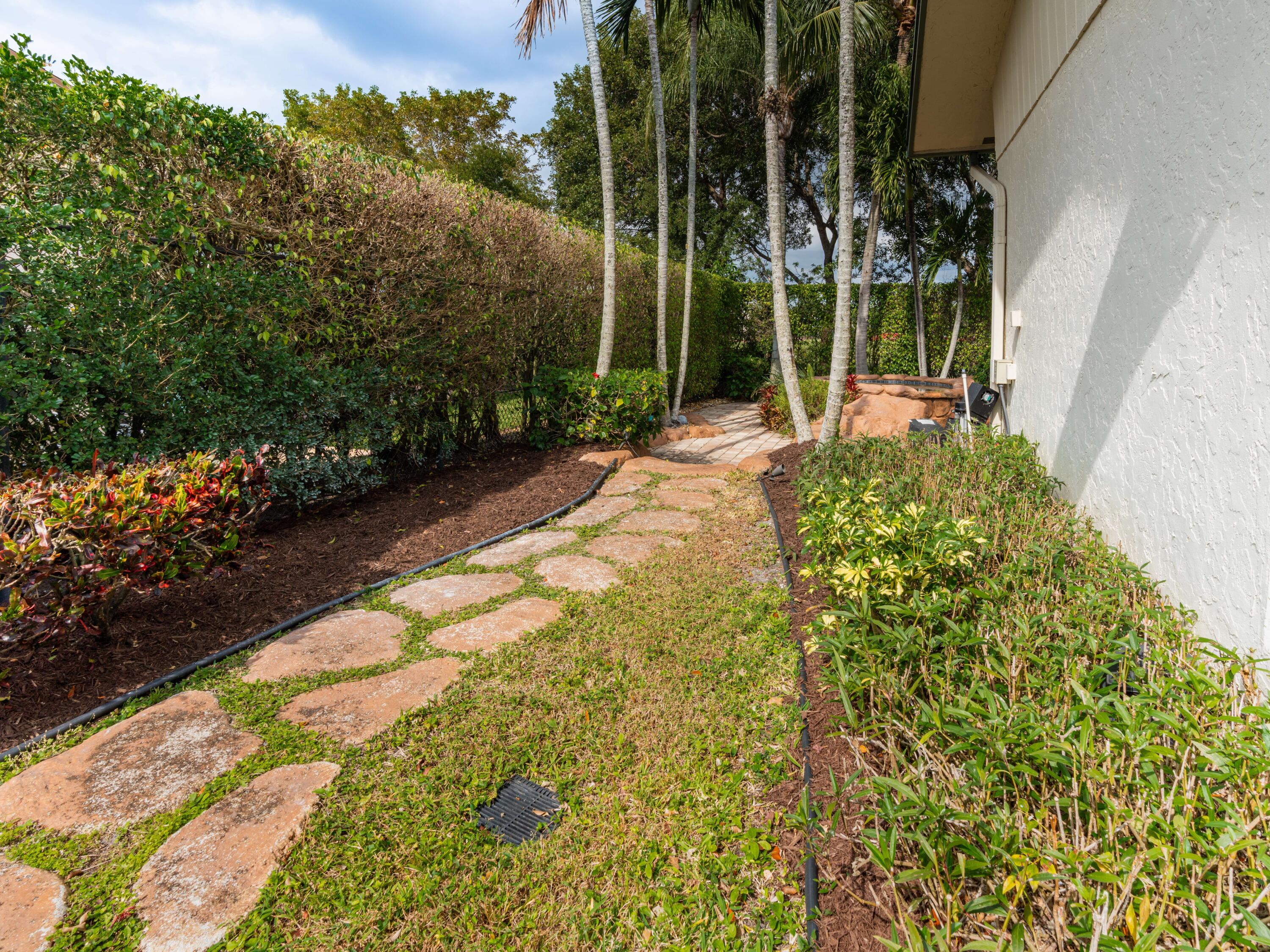 2813 Northwest 34th Street Boca Raton, FL 33434 - Photo 65 of 83 DSC03171