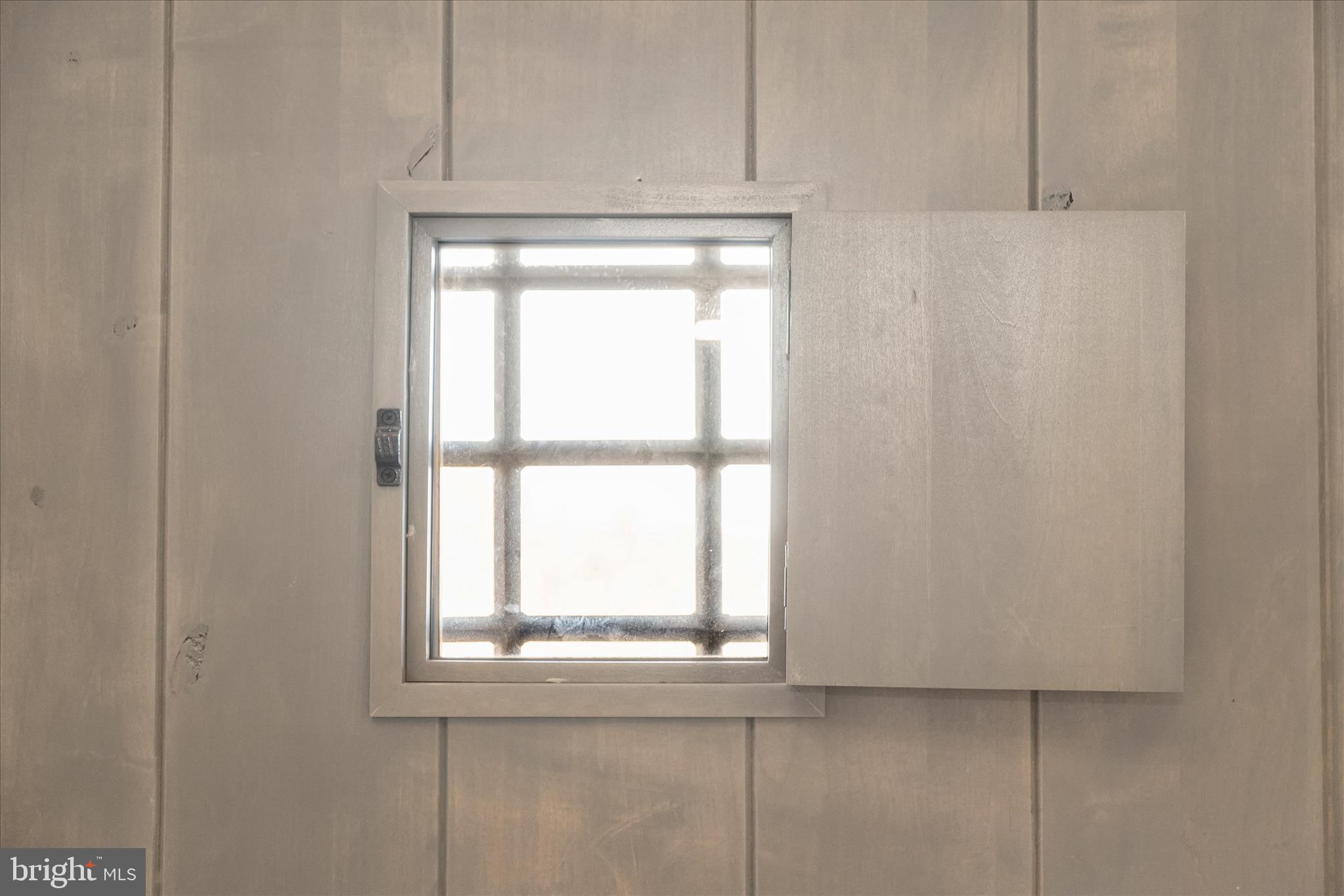 5004 Ten Oaks Road Dayton, MD 21036 - Photo 18 of 133 Speak Easy Door
