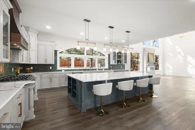 $3,500,000 | 5004 Ten Oaks Road, Dayton, MD 21036