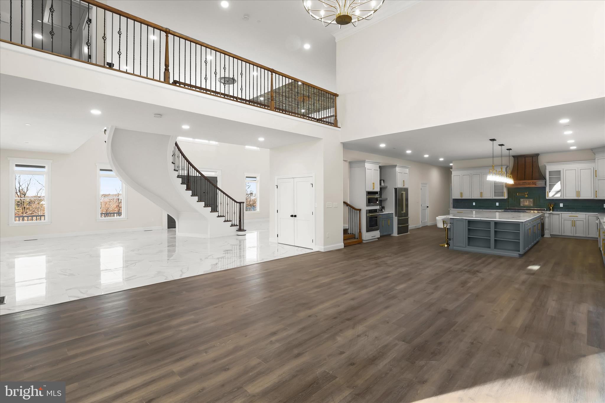 5004 Ten Oaks Road Dayton, MD 21036 - Photo 37 of 133 Family Room