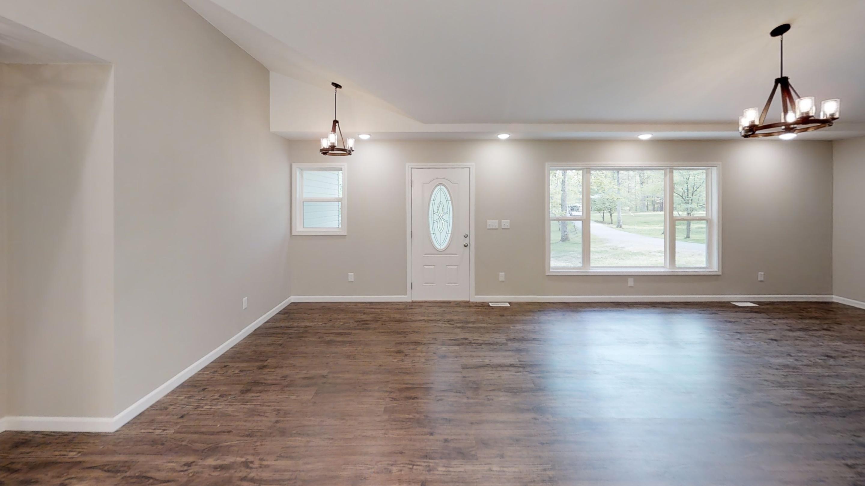 1960 Bell Road Crossville, TN 38571 - Photo 15 of 24 Living Room