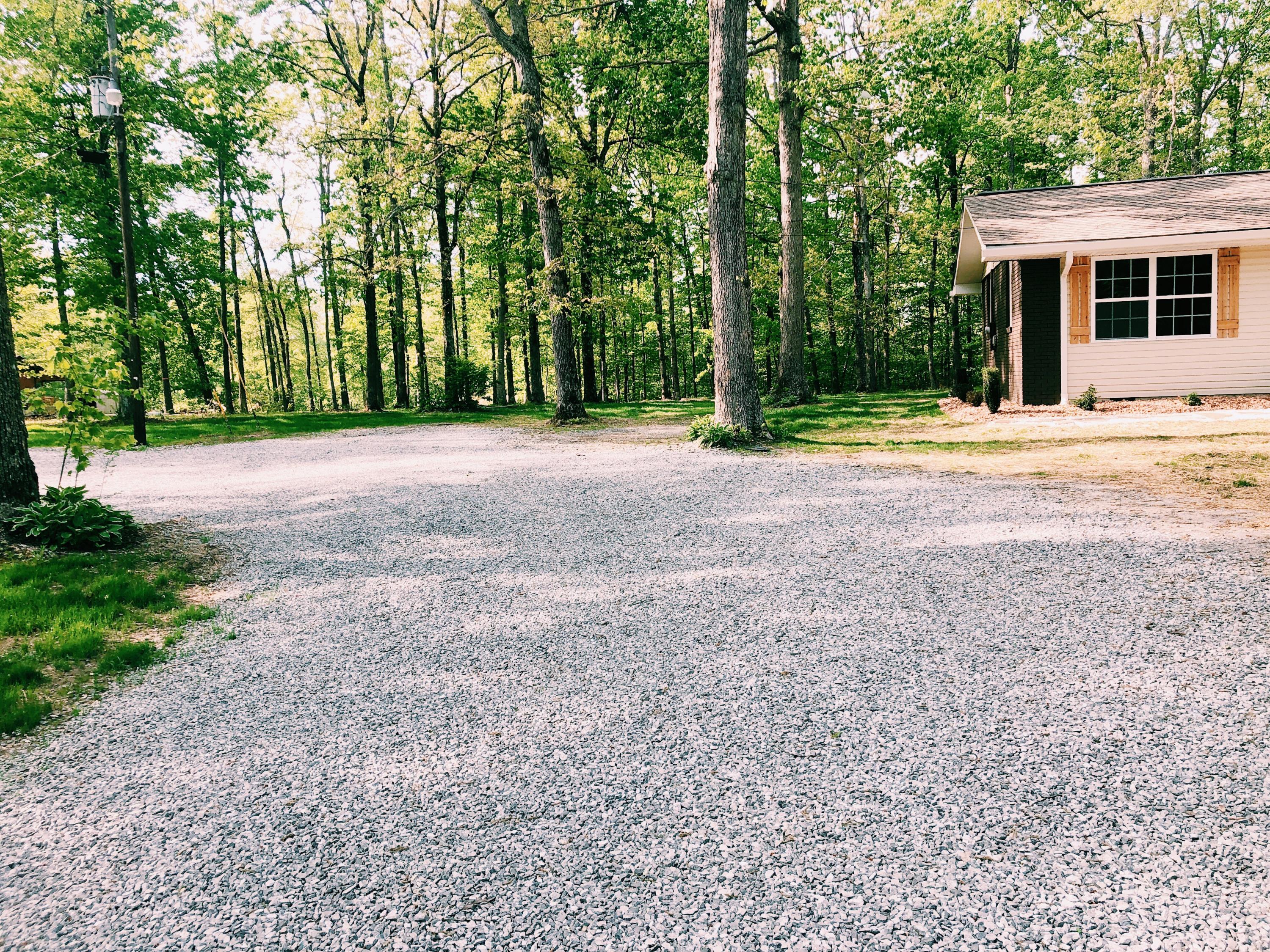 1960 Bell Road Crossville, TN 38571 - Photo 3 of 24 Front