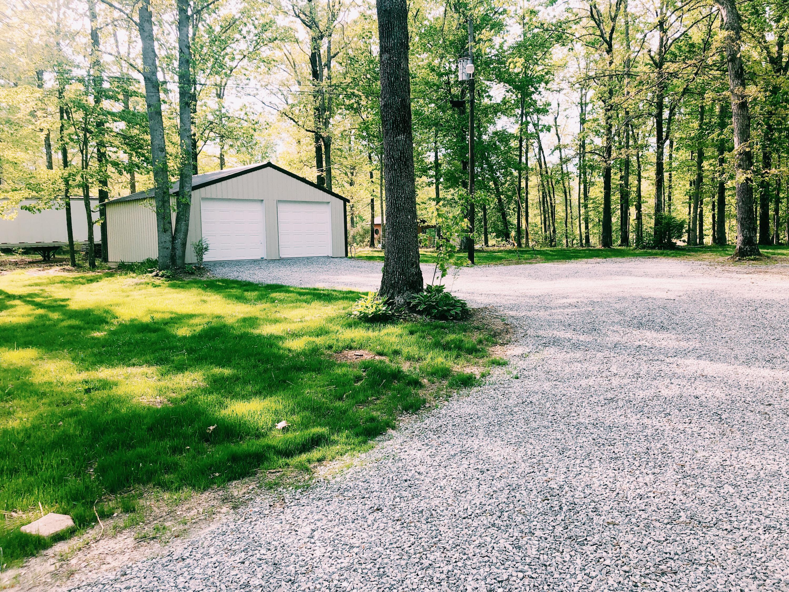 1960 Bell Road Crossville, TN 38571 - Photo 6 of 24 2 car Garage