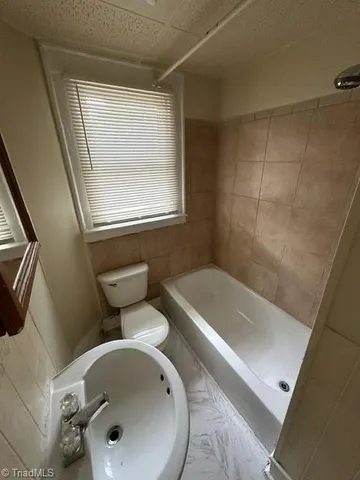 $1,100 | 2845 North Patterson Avenue, Winston-Salem, NC 27105