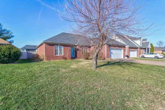 $235,000 | 105 Auburn Drive, Newburgh, IN 47630