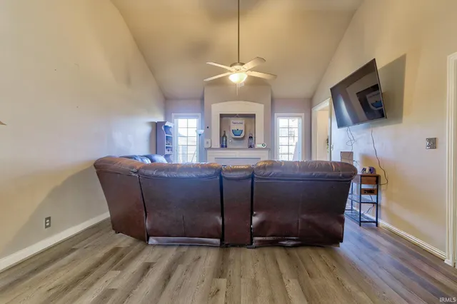 $235,000 | 105 Auburn Drive, Newburgh, IN 47630