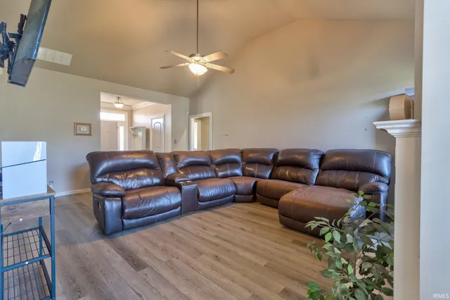 $235,000 | 105 Auburn Drive, Newburgh, IN 47630