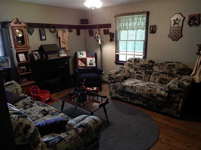 208 Cady Street Woonsocket, RI 02895 - Photo 13 of 23 Living Room.