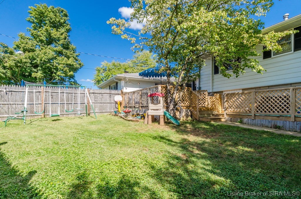 102 Mahuron Drive Salem, IN 47167 - Photo 17 of 26