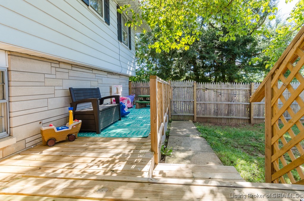 102 Mahuron Drive Salem, IN 47167 - Photo 18 of 26