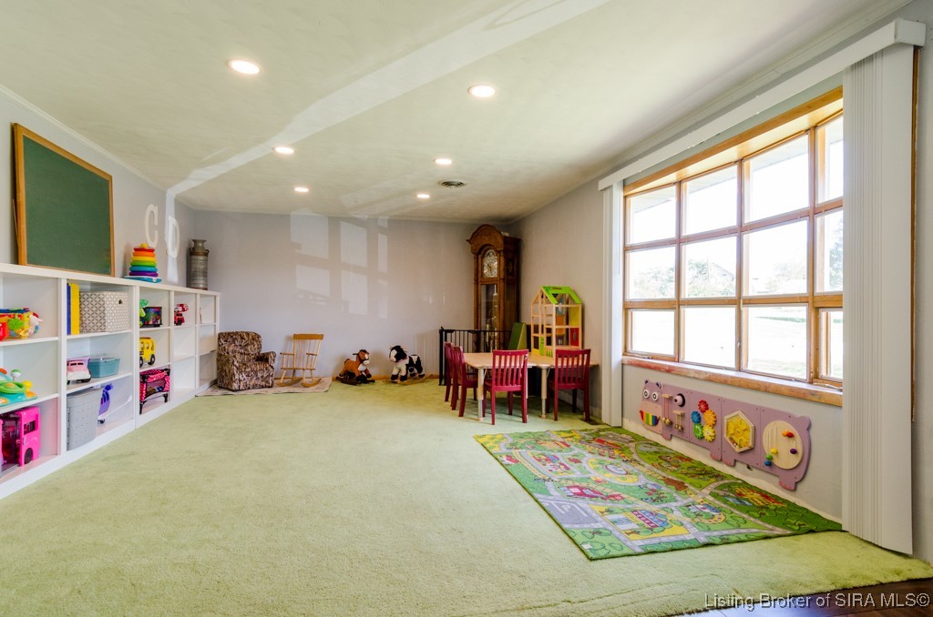 102 Mahuron Drive Salem, IN 47167 - Photo 3 of 26