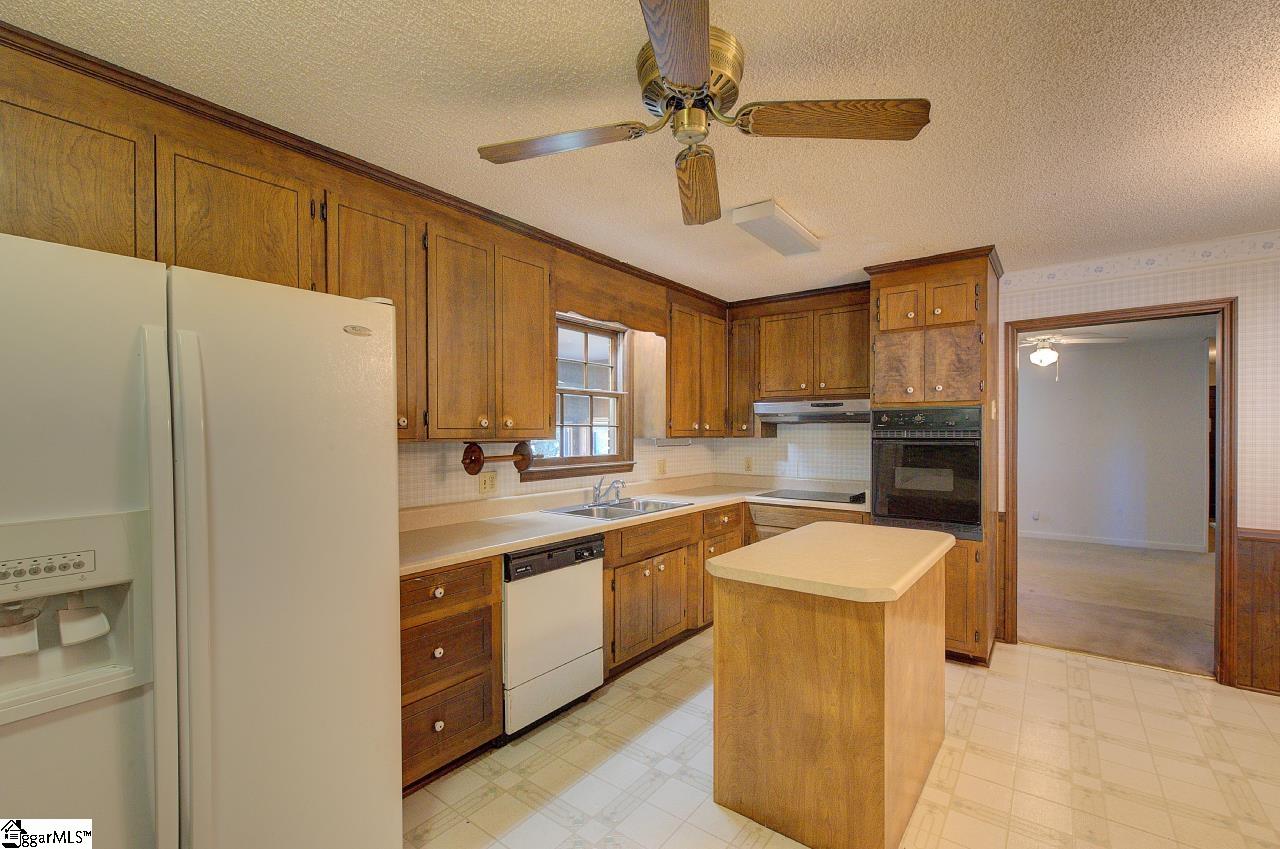 148 Hickory Hill Drive Inman, SC 29349 - Photo 17 of 42