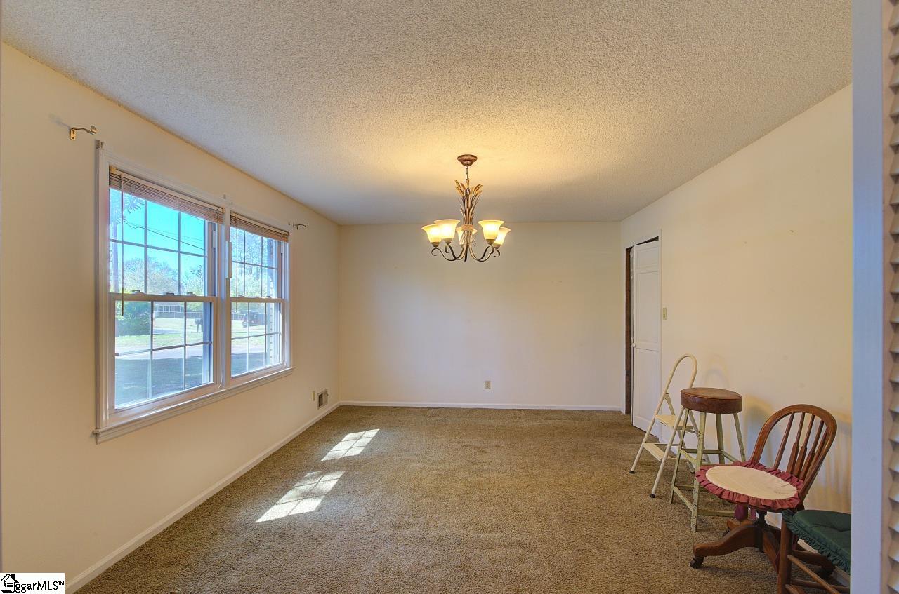 148 Hickory Hill Drive Inman, SC 29349 - Photo 5 of 42