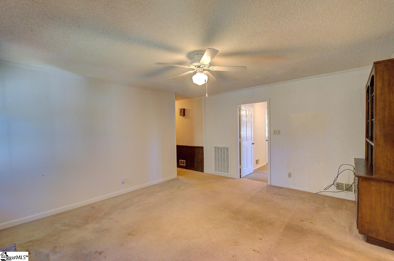 148 Hickory Hill Drive Inman, SC 29349 - Photo 8 of 42