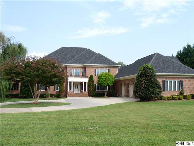 145 Harwell Road Mooresville, NC 28117 - Photo 1 of 14