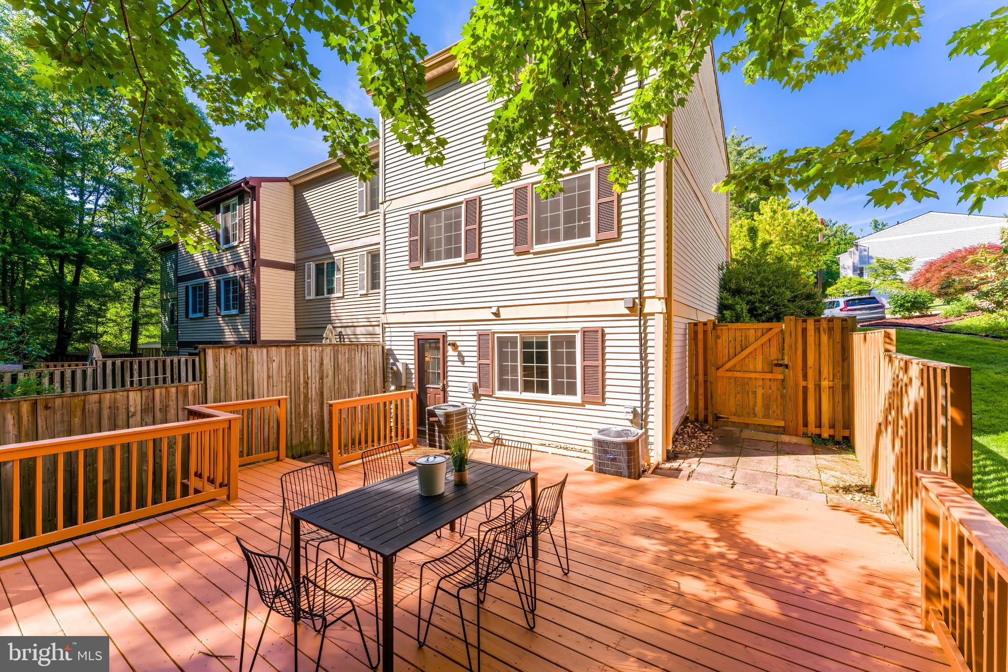 1654 Barnstead Drive Reston, VA 20194 - Photo 53 of 57 Gallery Image 53