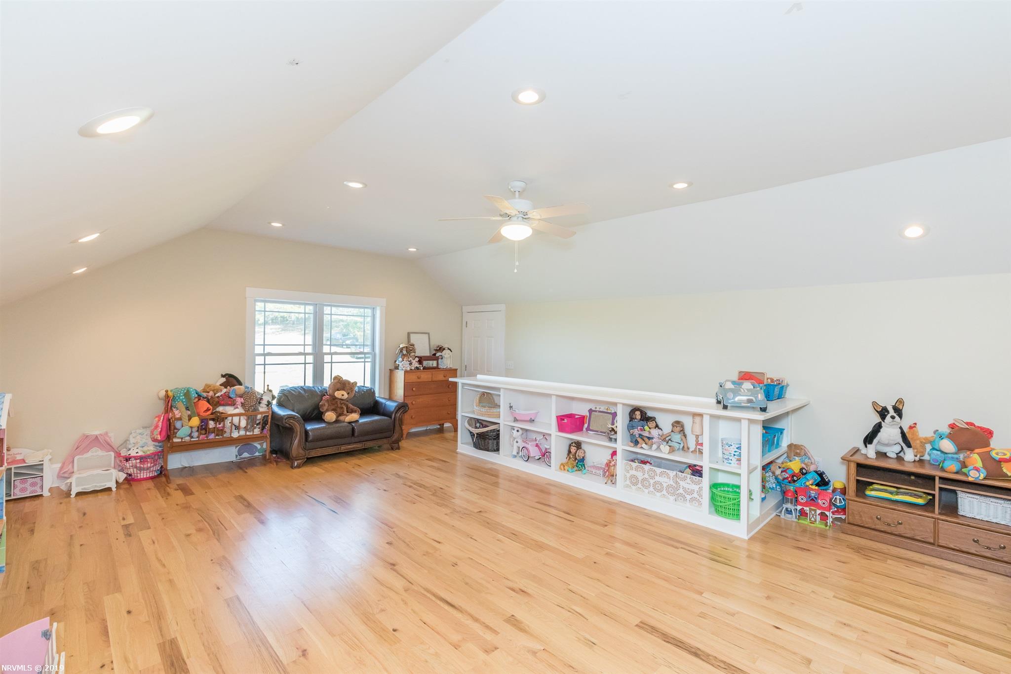 145 Silver Leaf Road Dugspur, VA 24325 - Photo 60 of 121 Gallery Image 60