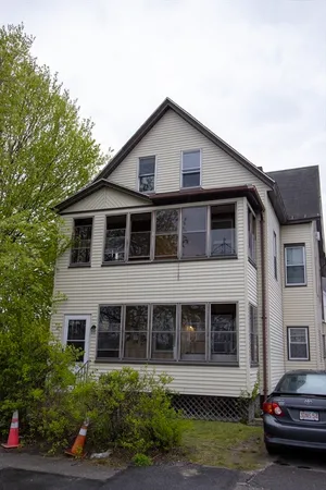 $499,000 | 9 Nixon Avenue, Worcester, MA 01603