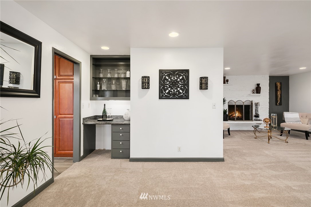 6727 South Langston Road Seattle, WA 98178 - Photo 11 of 30 Gallery Image 11