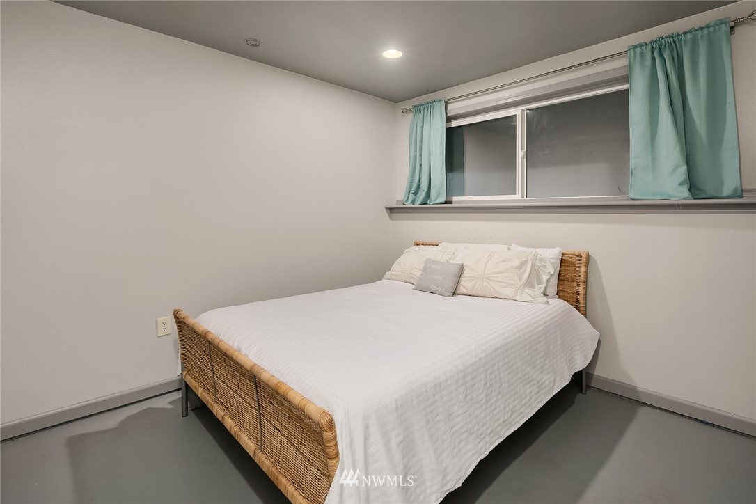 6727 South Langston Road Seattle, WA 98178 - Photo 28 of 30 Gallery Image 28