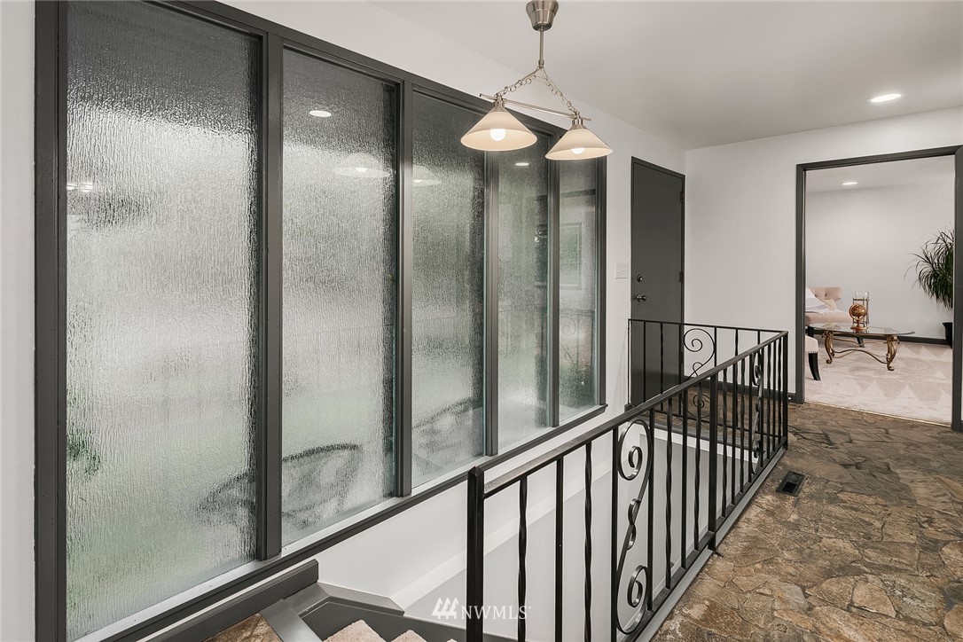 6727 South Langston Road Seattle, WA 98178 - Photo 6 of 30 Gallery Image 6