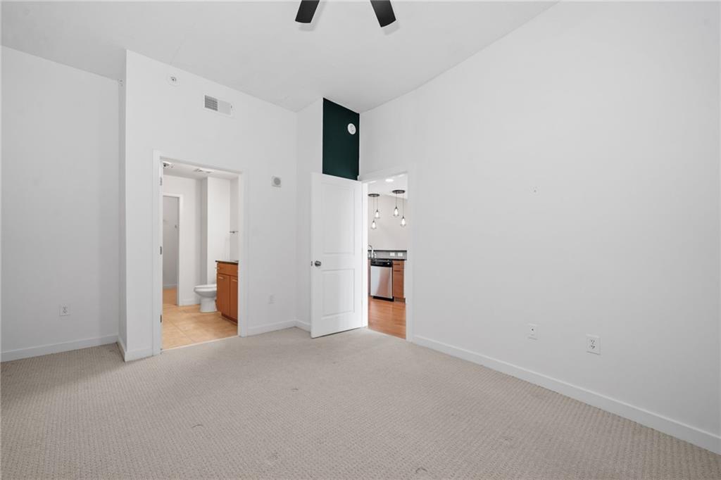3300 Windy Ridge Parkway Southeast, Unit 1113 Atlanta, GA 30339 - Photo 13 of 39 a view of an empty room