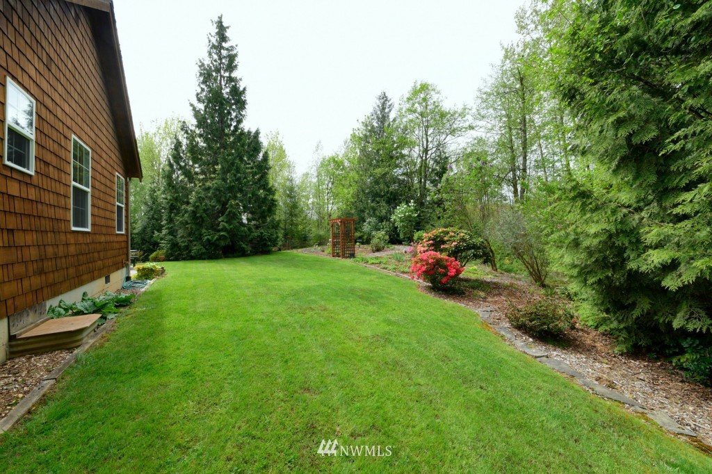 1254 East Axton Road Bellingham, WA 98226 - Photo 22 of 25