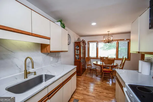 $487,900 | 327 Brucken Strasse, Unit 601, Helen, GA 30545