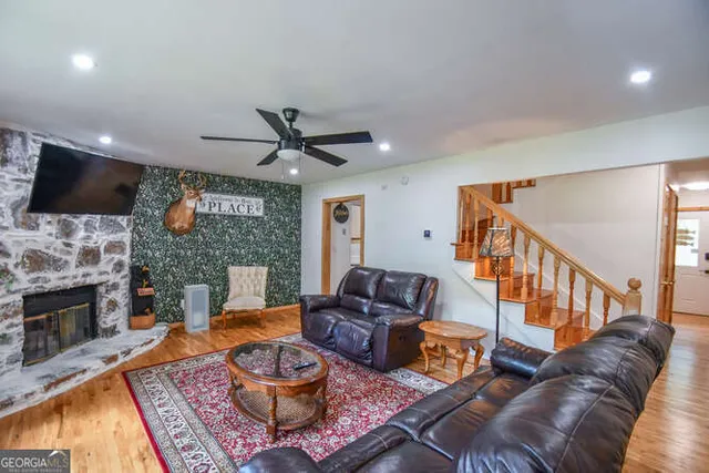 $489,900 | 327 Brucken Strasse, Unit 601, Helen, GA 30545