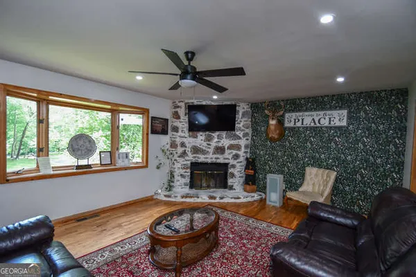 $487,900 | 327 Brucken Strasse, Unit 601, Helen, GA 30545